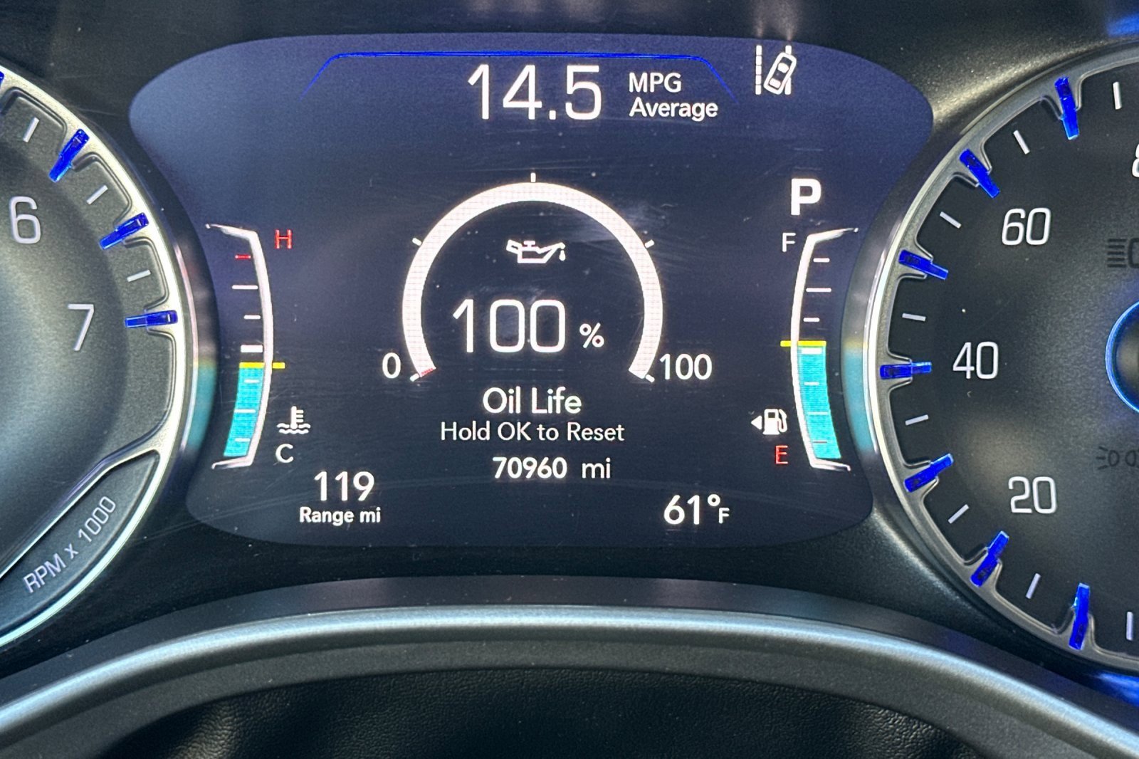 Used 2022 Chrysler Pacifica Touring-L image 27