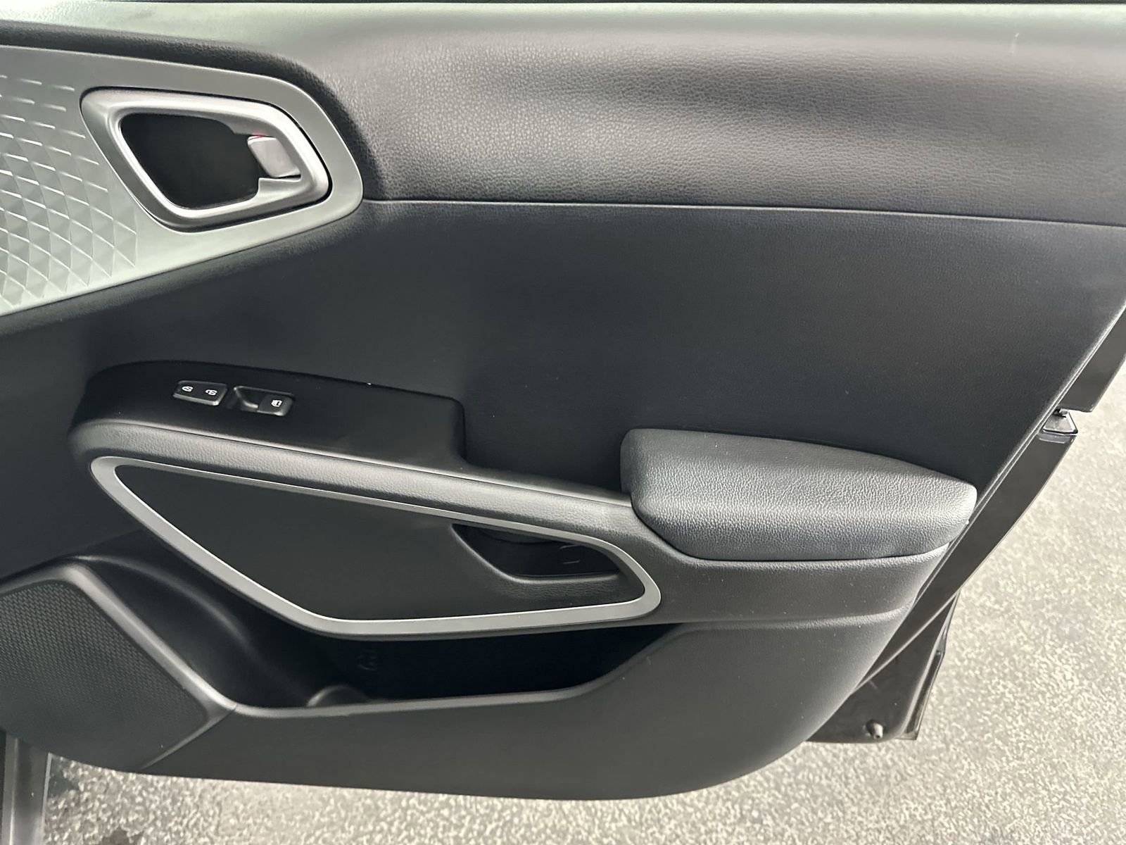 Used 2022 Kia Soul LX w/ Technology Package image 36