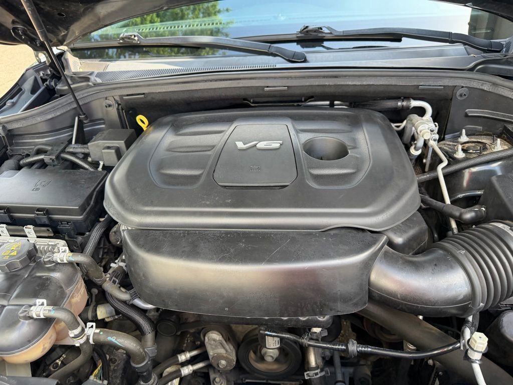 Certified 2018 Dodge Durango SXT w/ Quick Order Package 2BB image 12