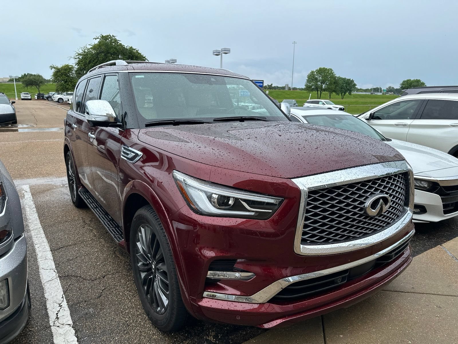 Certified 2022 INFINITI QX80 Sensory w/ Cargo Package RWD image 3