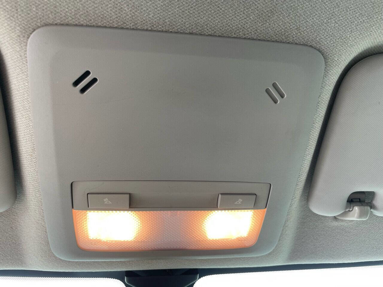 Used 2016 Chevrolet Sonic LT image 22