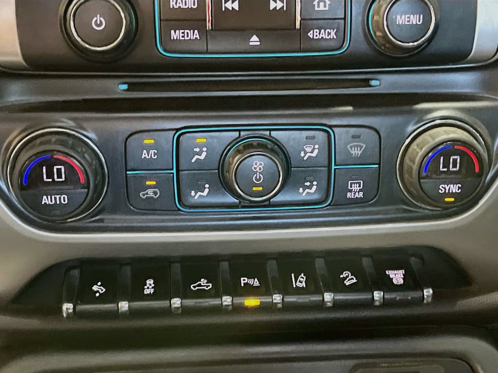 Used 2019 GMC Sierra 3500 SLT w/ Duramax Plus Package AWD/4WD image 16