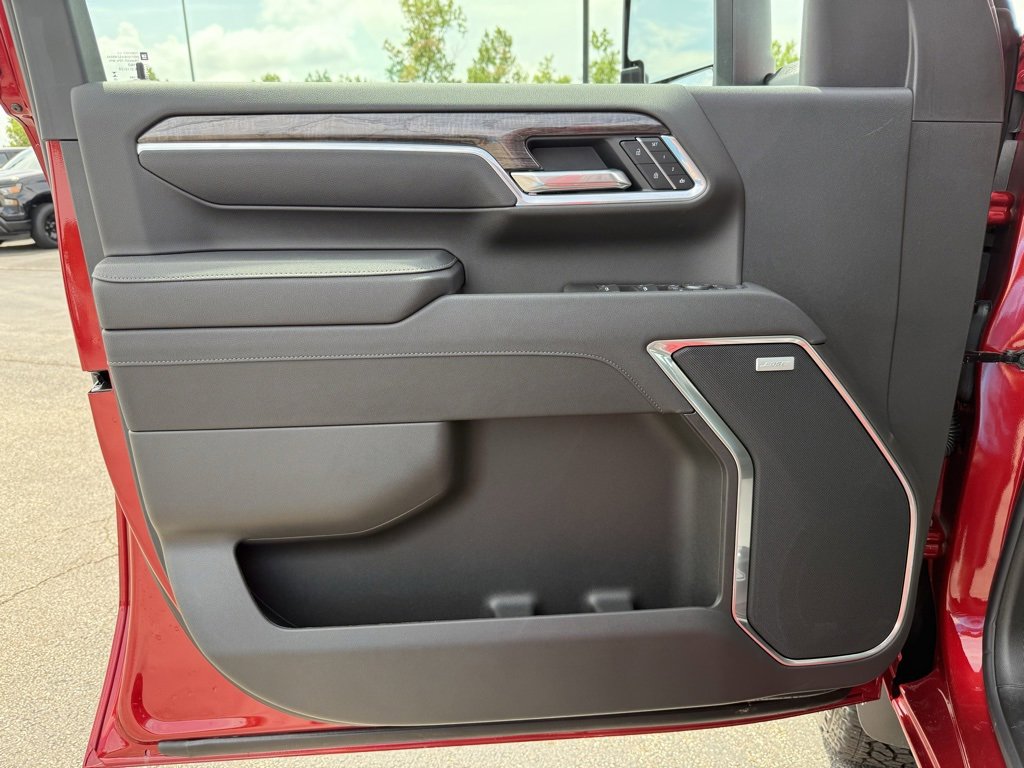 New 2025 Chevrolet Silverado 2500 LTZ w/ Trail Boss Package image 9