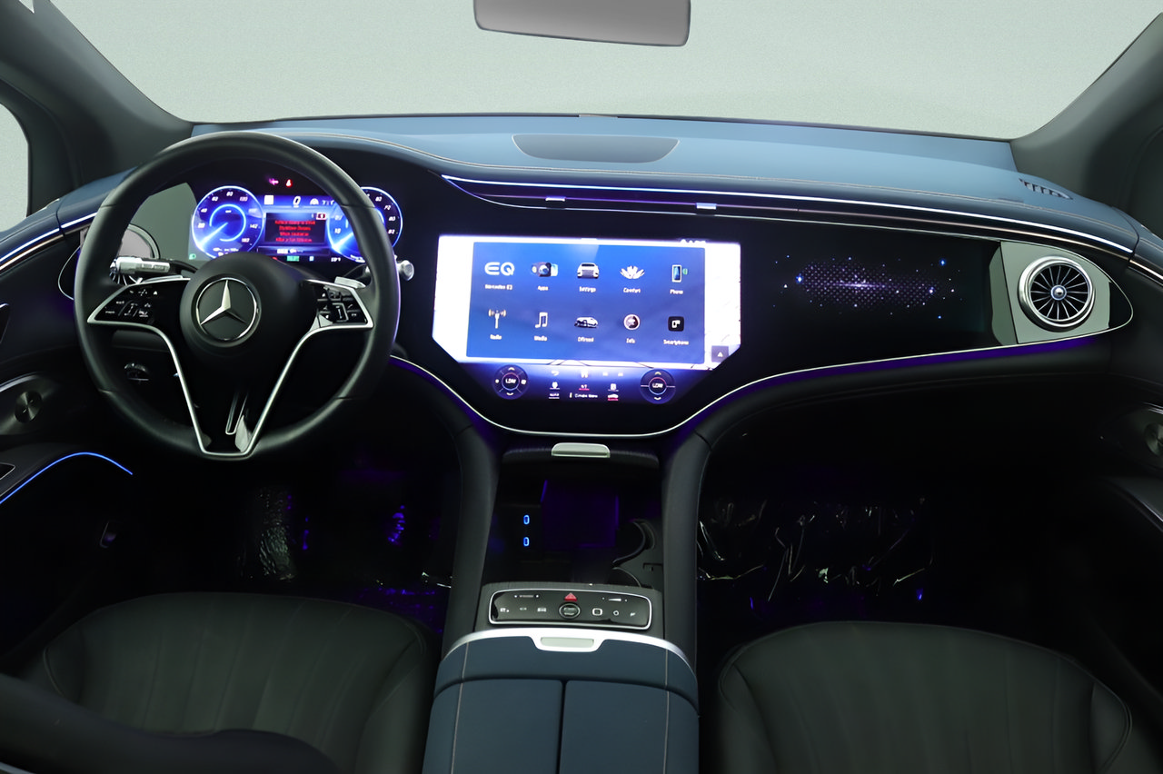 Certified 2023 Mercedes-Benz EQS 580 4MATIC SUV image 7