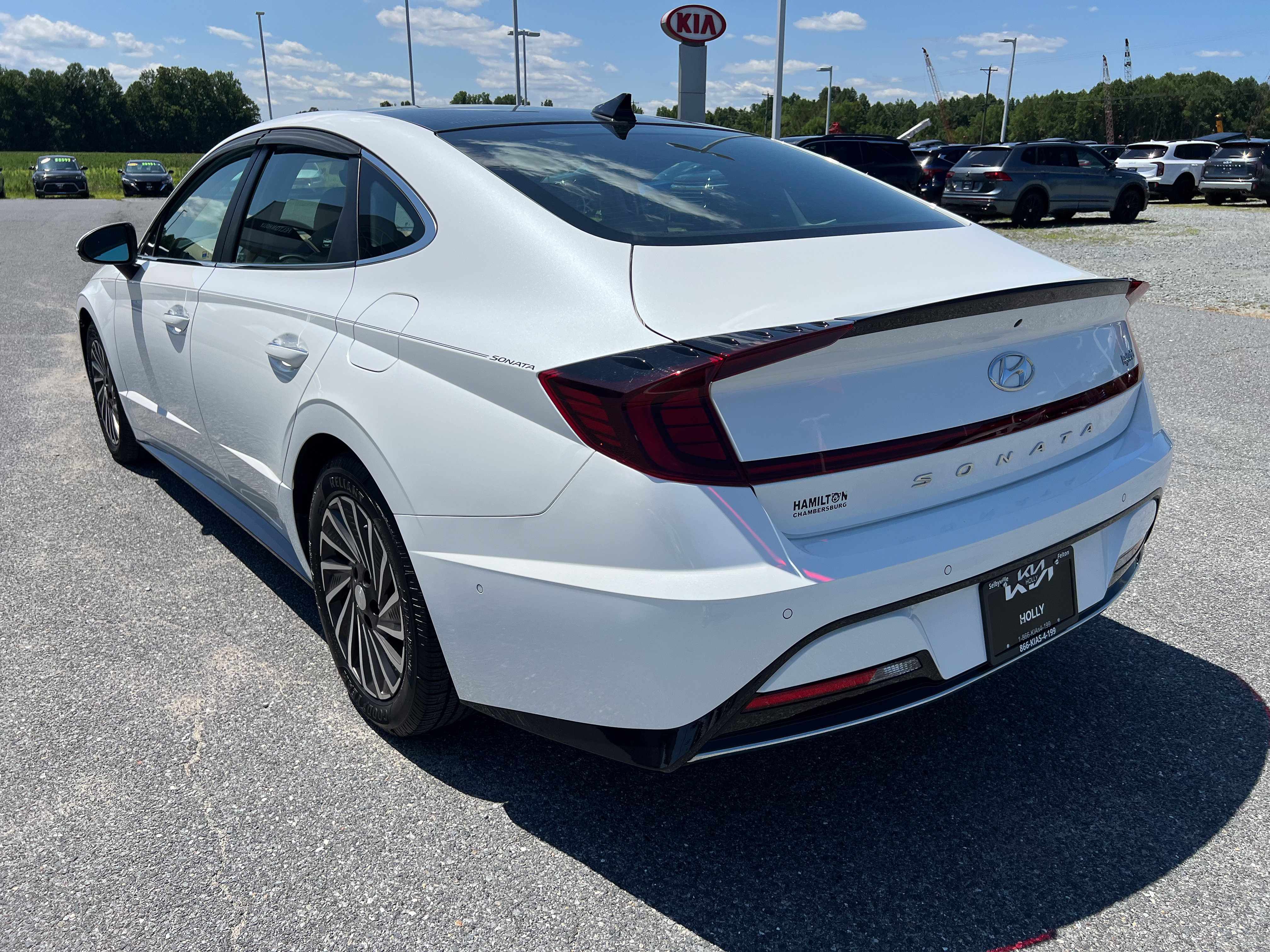 Used 2022 Hyundai Sonata Limited FWD image 3