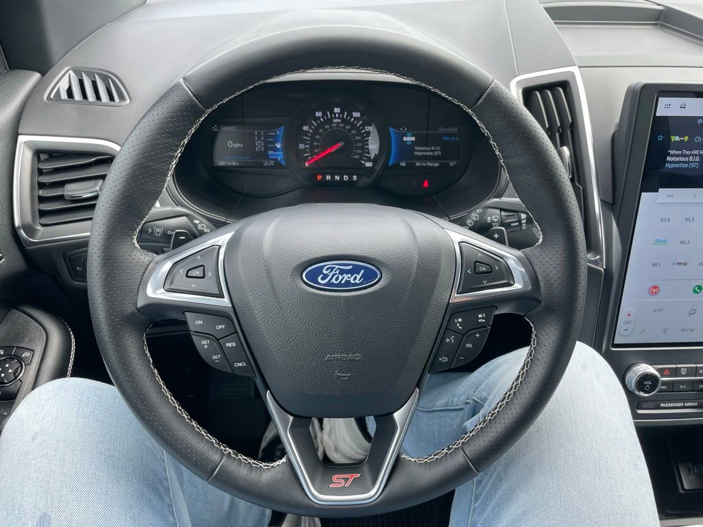 Used 2023 Ford Edge ST w/ Cargo Accessory Package AWD/4WD image 21