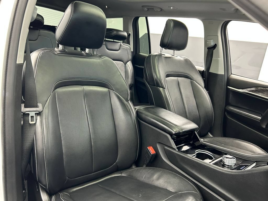 Used 2021 Jeep Grand Cherokee L Limited RWD image 44