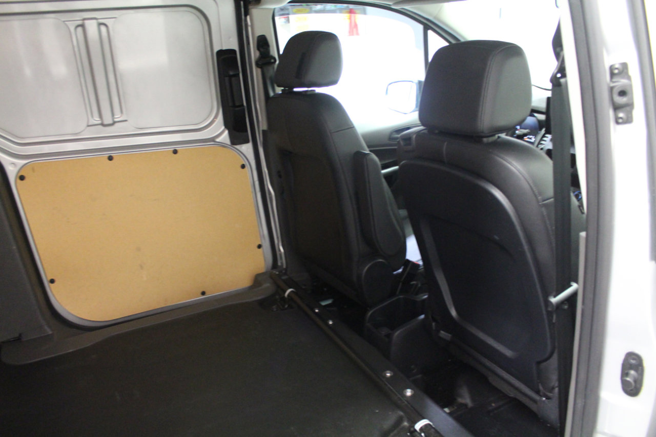 Used 2022 Ford Transit Connect XL w/ Trailer Tow Package image 23