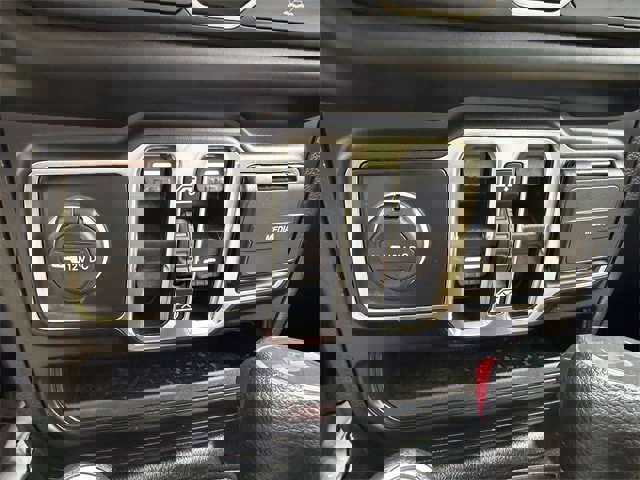 Used 2022 Jeep Wrangler Unlimited Sport image 22