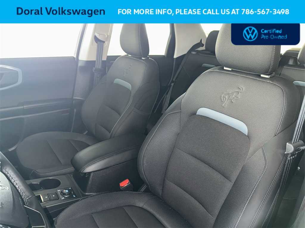 Used 2024 Ford Bronco Sport Badlands image 14