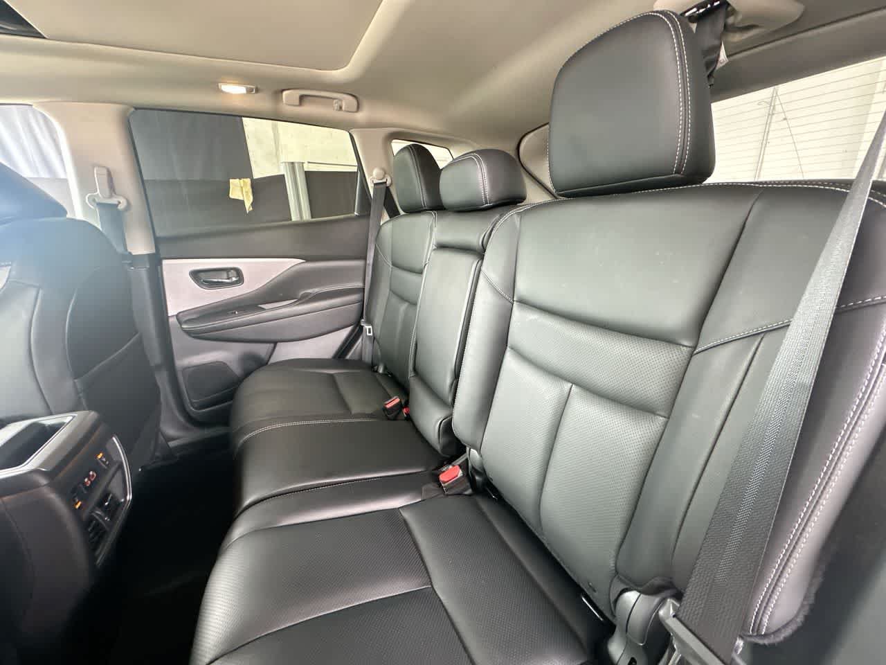 Used 2023 Nissan Murano SL w/ SL Moonroof Package FWD image 22
