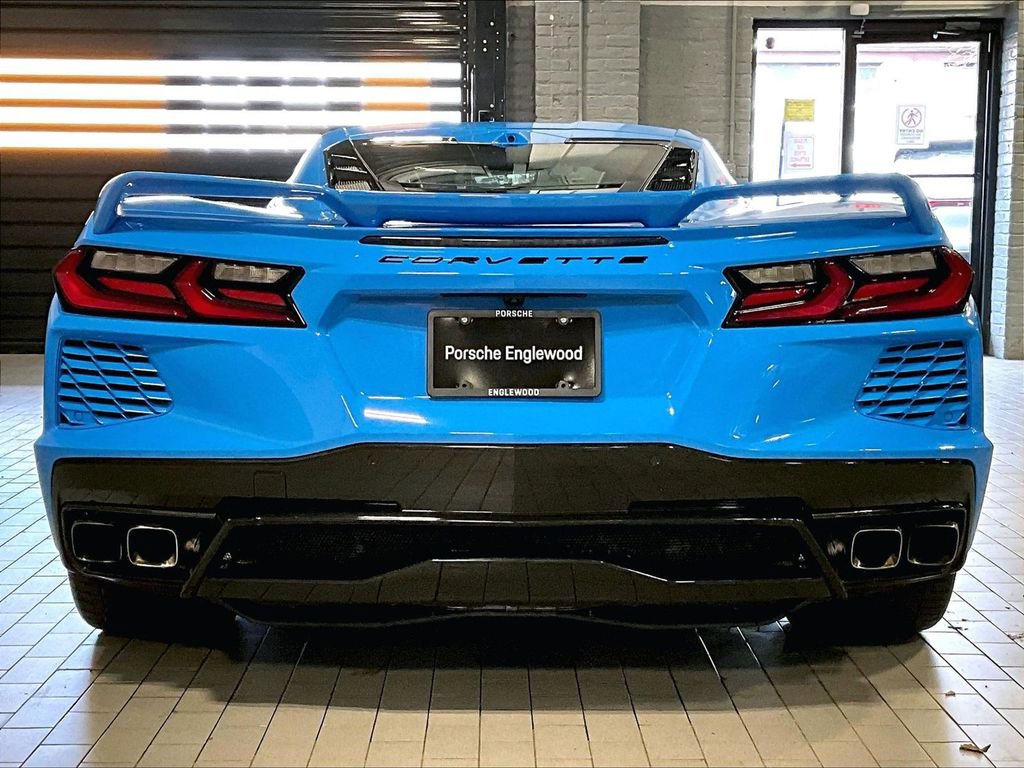 Used 2020 Chevrolet Corvette Stingray Preferred Cpe w/ 2LT Preferred Equipment Group image 9