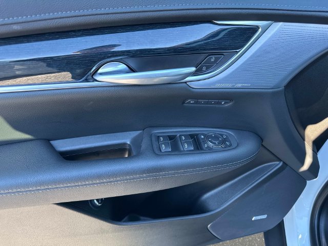 New 2026 Cadillac XT5 Premium Luxury w/ Driver Assist Package AWD/4WD image 16