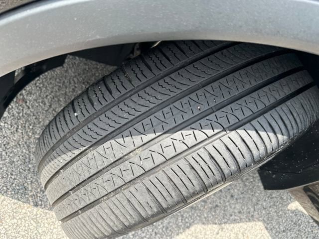 Certified 2023 Volkswagen Tiguan SEL R-Line AWD/4WD image 41