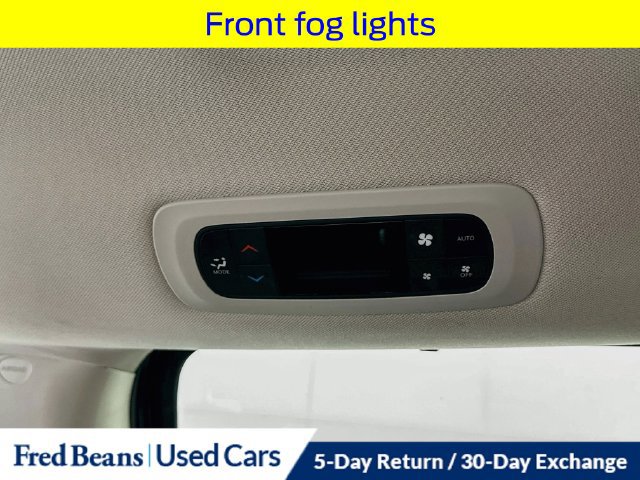 Used 2024 Chrysler Pacifica Touring-L FWD image 30
