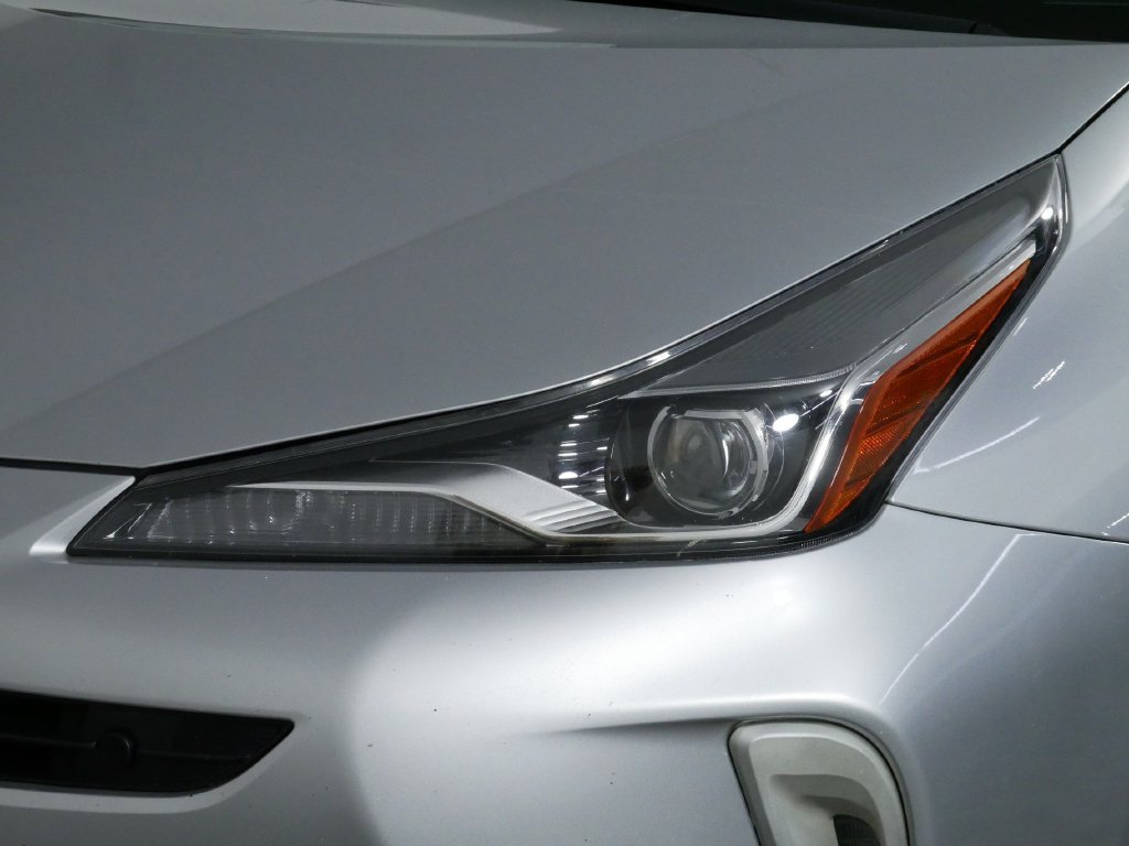 Used 2019 Toyota Prius Limited FWD image 14