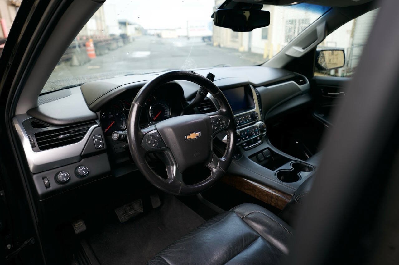 Used 2019 Chevrolet Tahoe LT AWD/4WD image 39