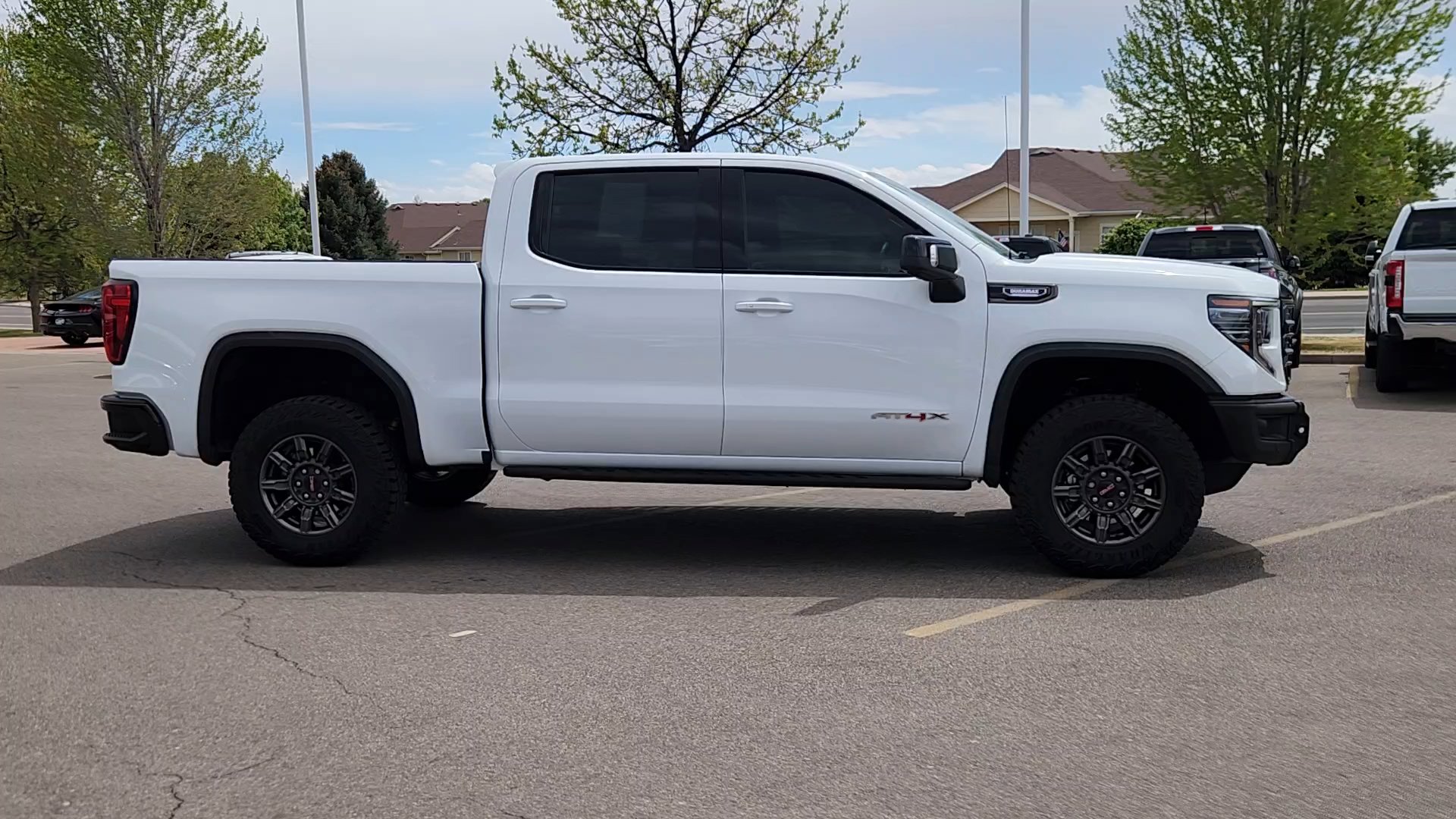 Used 2025 GMC Sierra 1500 AT4X AWD/4WD image 10