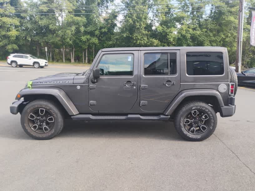 Used 2017 Jeep Wrangler Unlimited Sahara AWD/4WD image 6