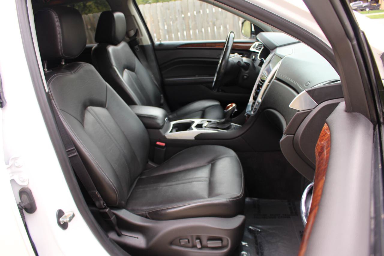 Used 2015 Cadillac SRX Performance w/ Driver Awareness Package AWD/4WD image 40