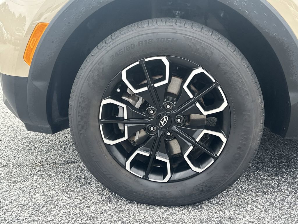 Used 2023 Hyundai Santa Cruz SEL Premium w/ Cargo Package image 11