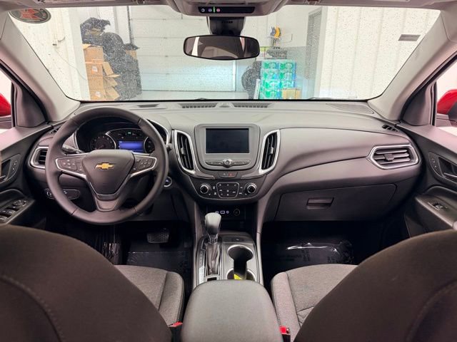 Used 2024 Chevrolet Equinox LT image 18