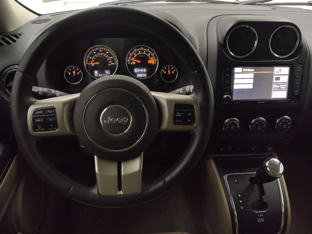 Used 2014 Jeep Patriot Limited w/ Sun/Sound Group FWD image 22