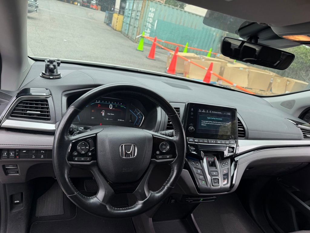 Used 2019 Honda Odyssey Elite image 6
