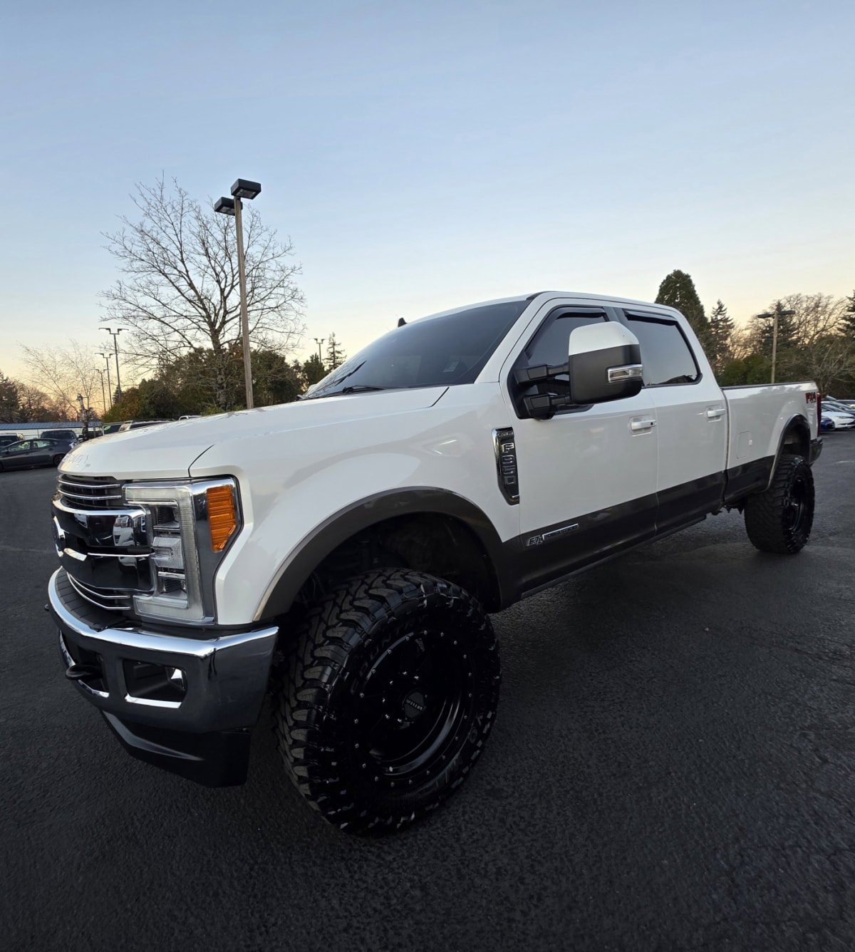 Used 2019 Ford F350 Lariat w/ Lariat Ultimate Package image 7
