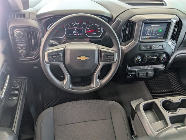 Used 2022 Chevrolet Silverado 2500 Custom w/ Custom Value Package image 8