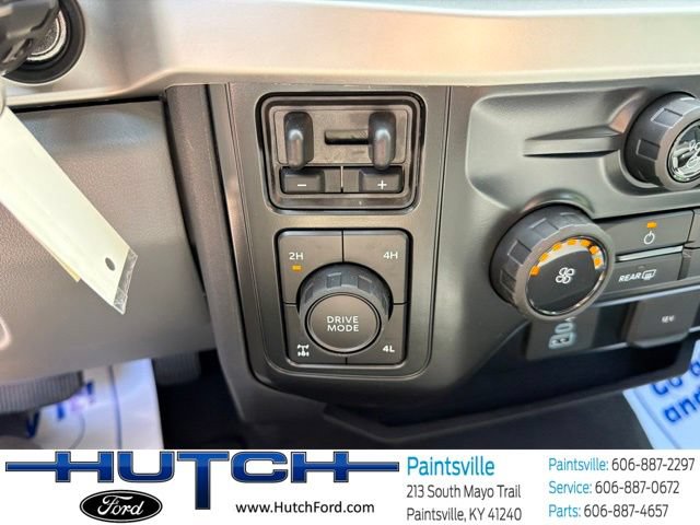 New 2026 Ford F250 XL w/ STX Appearance Package AWD/4WD image 31