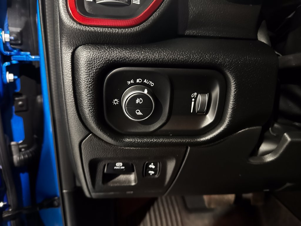 Used 2022 RAM 1500 Rebel w/ Rebel Level 2 Equipment Group AWD/4WD image 39
