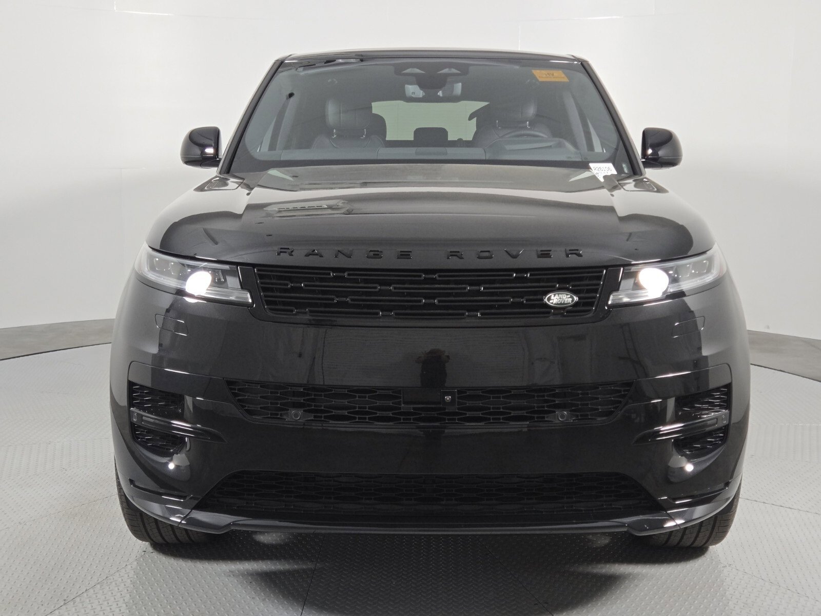 New 2026 Land Rover Range Rover Sport Dynamic SE image 7