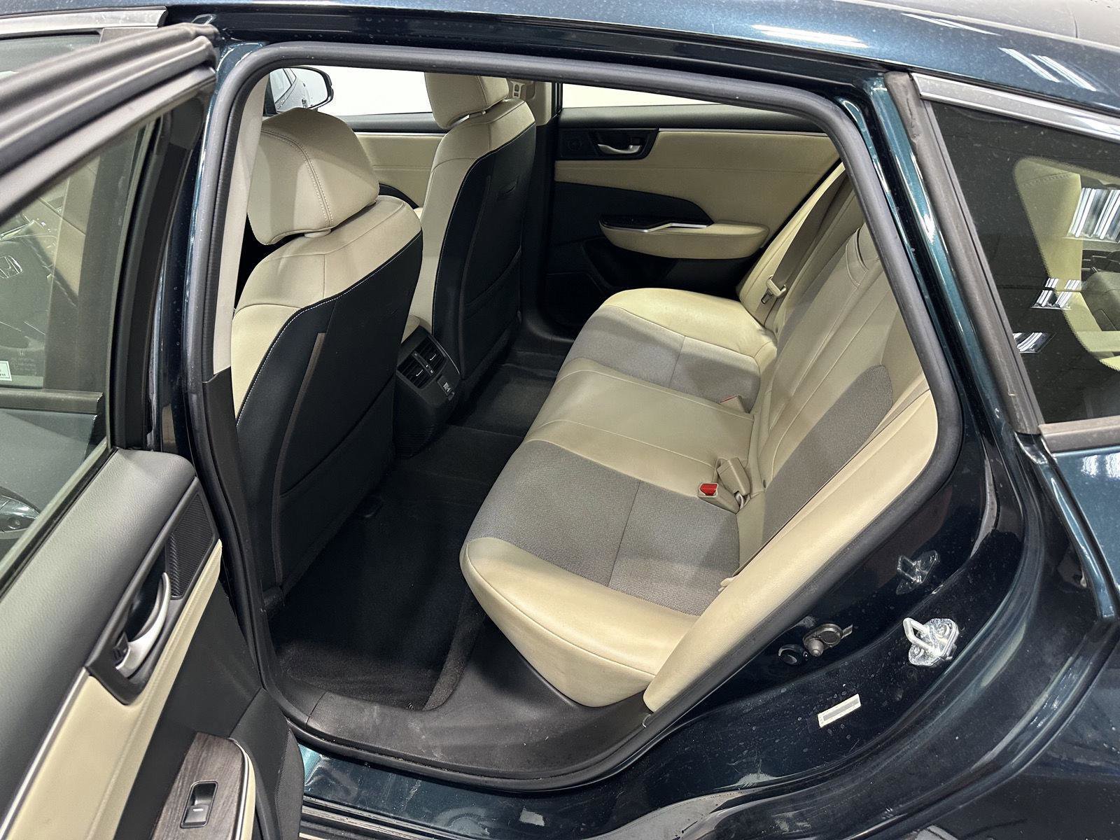 Used 2018 Honda Clarity Plug-In Hybrid image 22