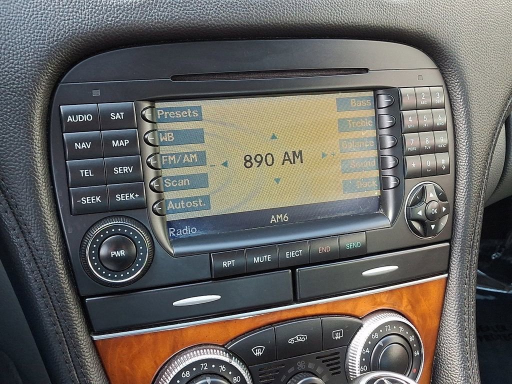 Used 2005 Mercedes-Benz SL 500 image 17