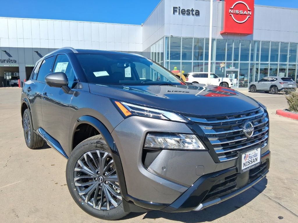 New 2026 Nissan Rogue Platinum w/ Tech Package