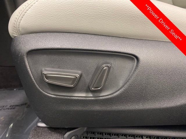 Certified 2025 Toyota Sienna LE w/ LE Plus Package image 15