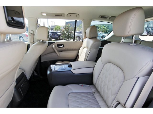 Used 2023 Nissan Armada Platinum w/ Captain's Chairs Package RWD image 13