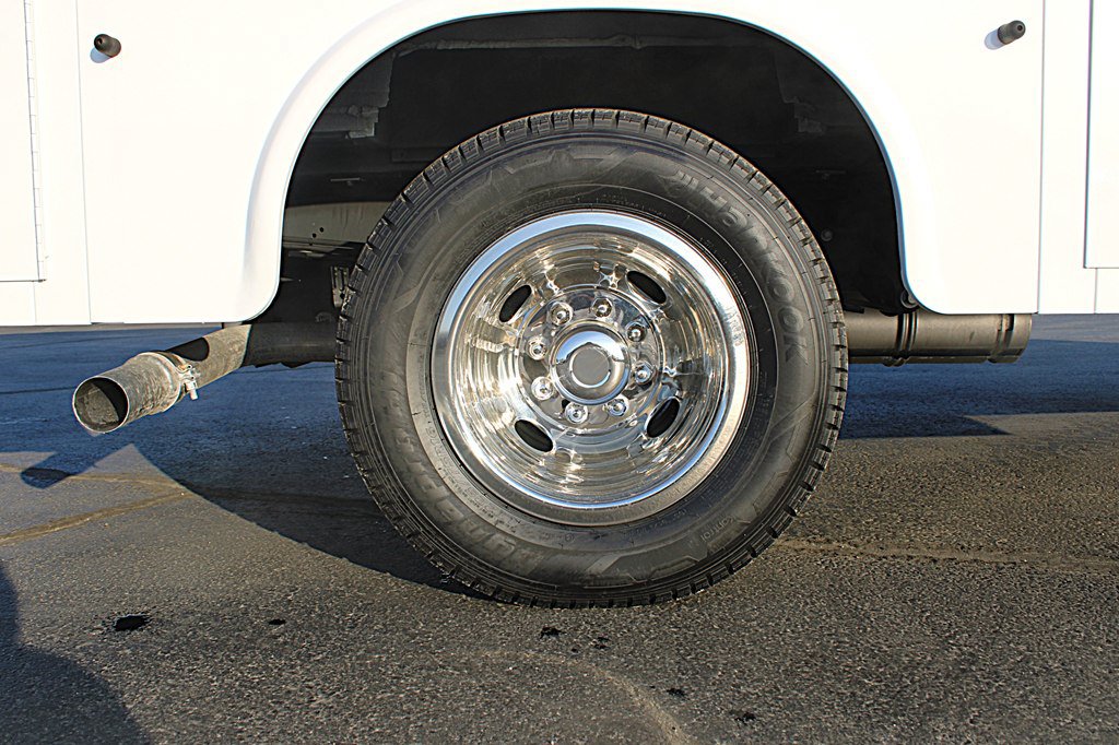 Used 2025 Ford E-350 and Econoline 350 Super Duty w/ Ambulance Prep Package RWD image 38