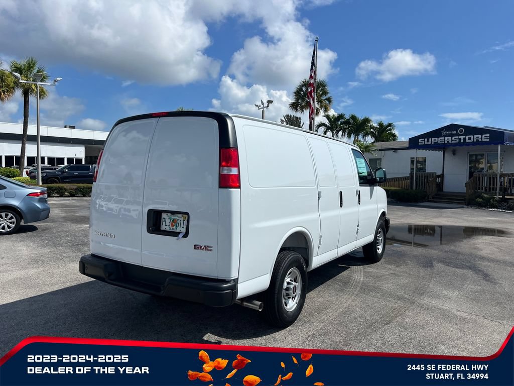 New 2026 GMC Savana 2500 w/ Driver Convenience Package RWD image 5