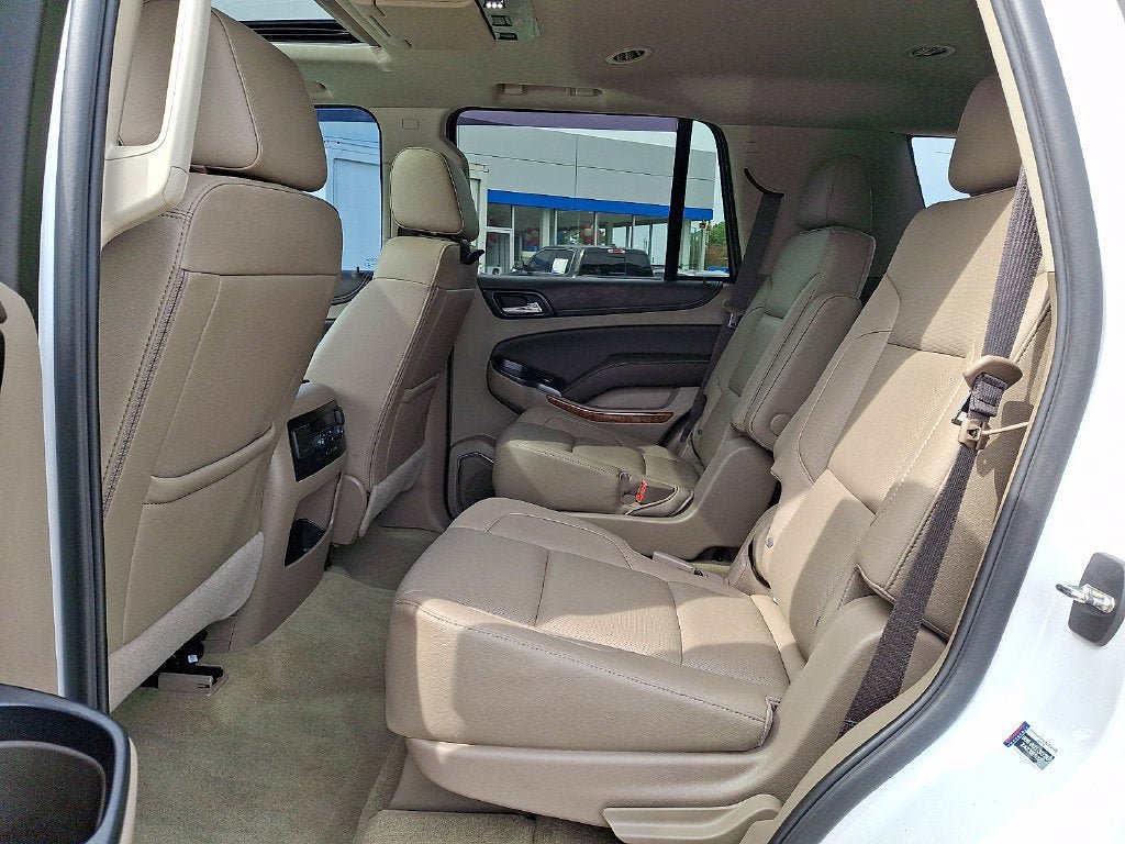 Used 2018 Chevrolet Tahoe Premier AWD/4WD image 10