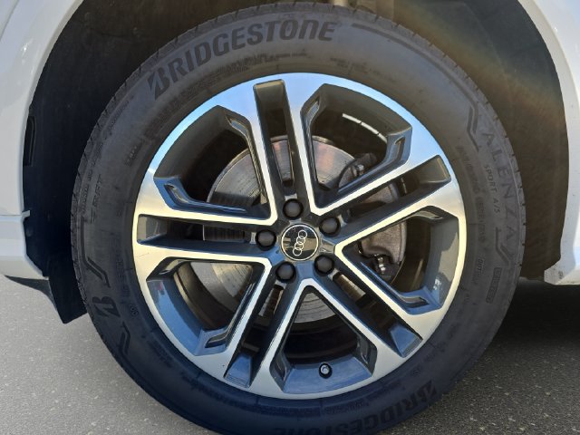Used 2025 Audi Q5 Premium w/ Convenience Package AWD/4WD image 37