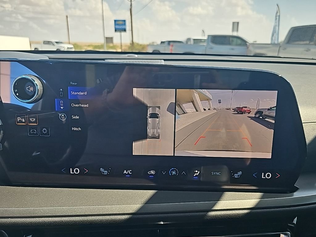 New 2026 Chevrolet Traverse LT w/ Enhanced Driving Package image 20