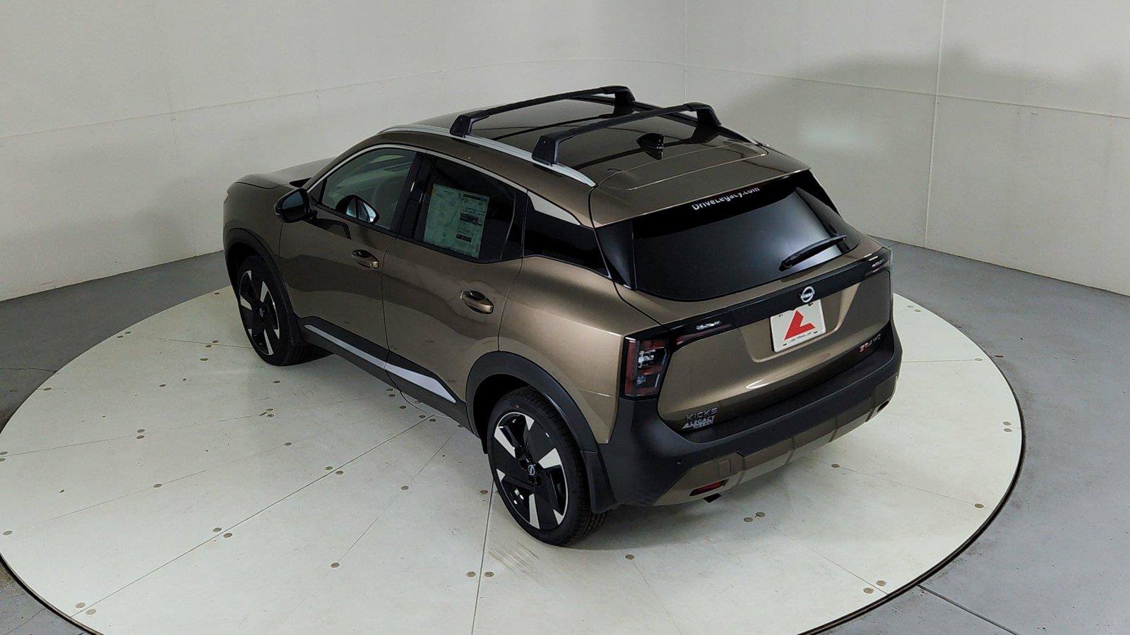 Used 2026 Nissan Kicks SR w/ Illumination Package AWD/4WD image 40