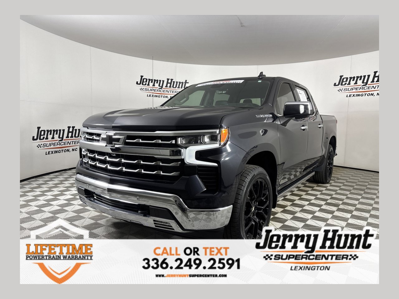 Used 2023 Chevrolet Silverado 1500 LTZ w/ LTZ Premium Package AWD/4WD image 1