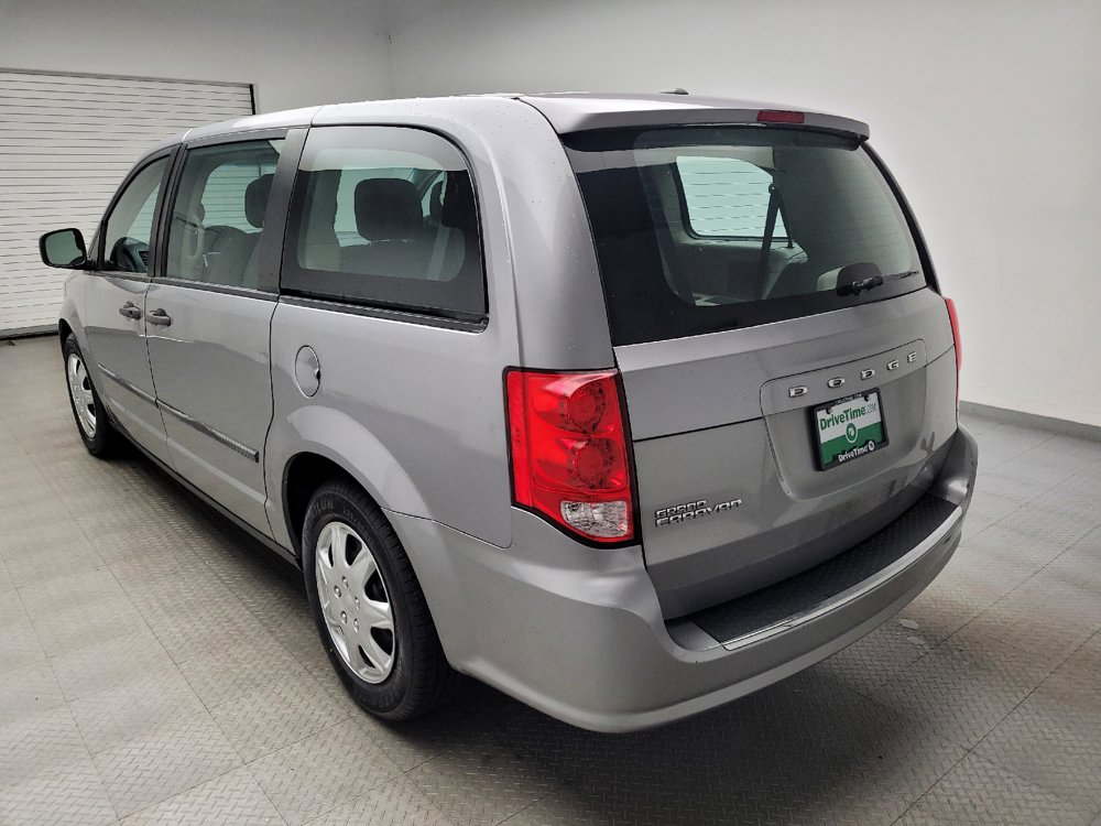 Used 2016 Dodge Grand Caravan American Value Package w/ UConnect Hands-Free Group FWD image 5