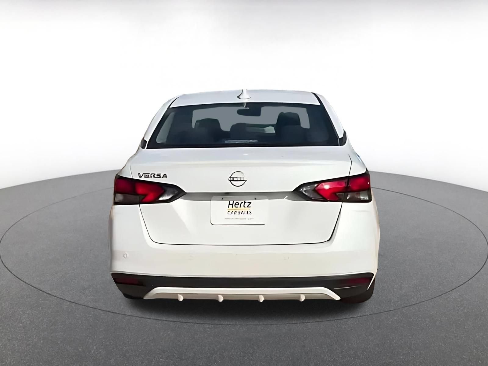 Used 2025 Nissan Versa SV FWD image 12