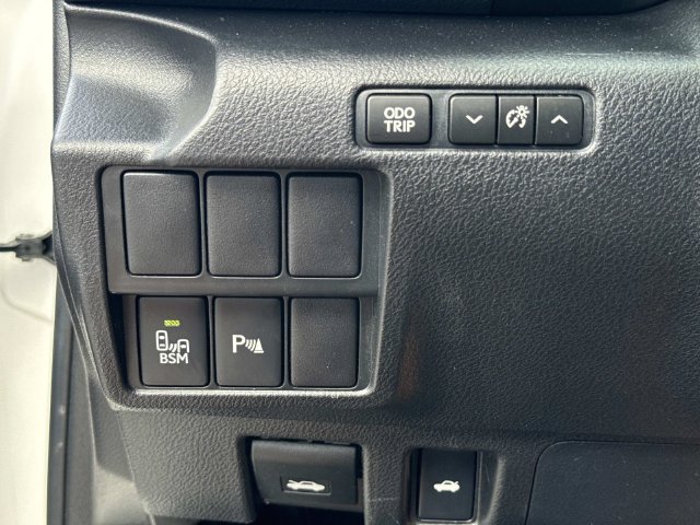 Used 2014 Lexus IS 250 w/ Premium Package RWD image 20