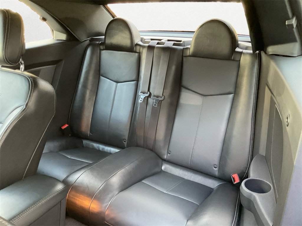 Used 2010 Chrysler Sebring Touring w/ Special Touring Group image 9