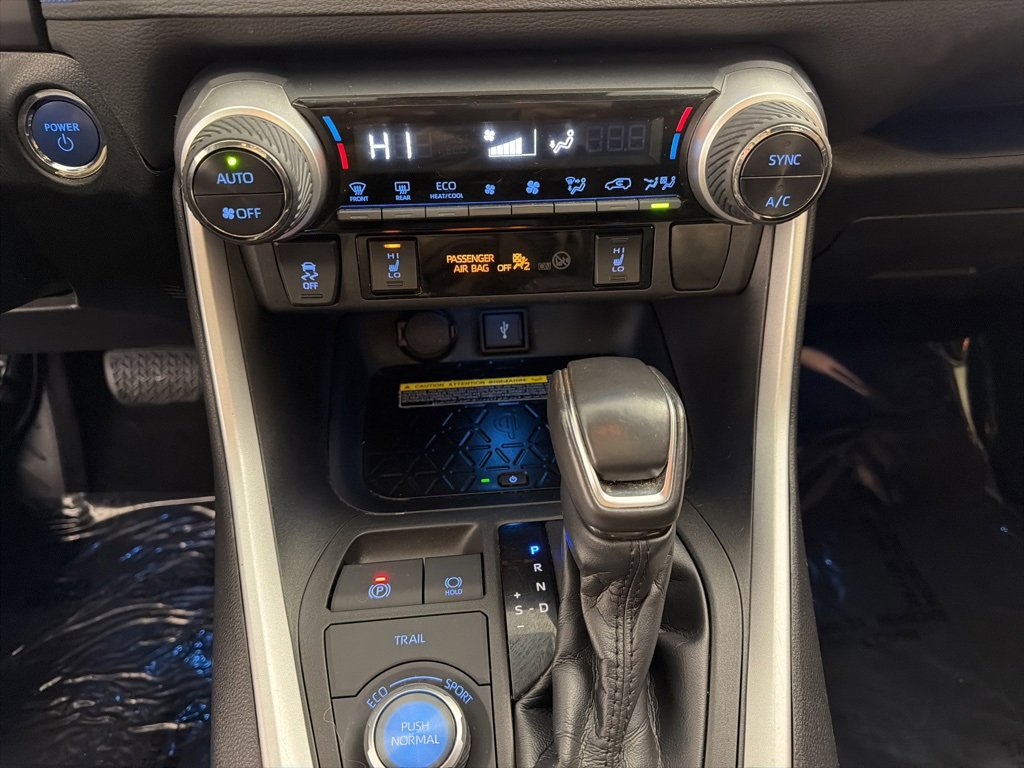 Used 2021 Toyota RAV4 XSE image 16